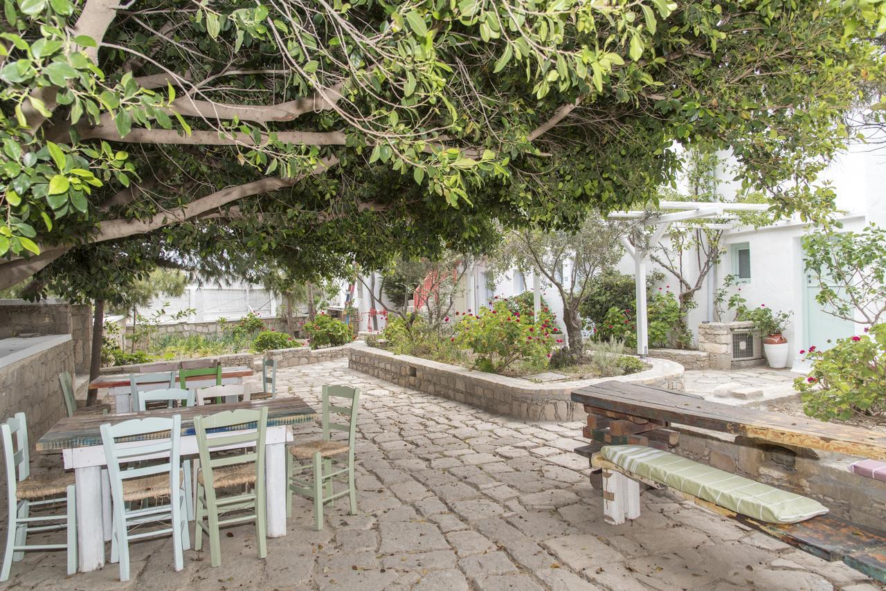 Thalassitra Village Hotel アダマス エクステリア 写真